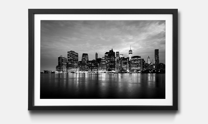 Framed picture Manhattan by Night